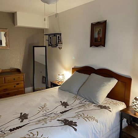 Bed and Breakfast Les Agapanthes Vaux-en-Beaujolais Exterior foto